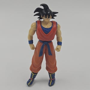 Dragon Ball Z - The Saga Continues Goku DBZ Irwin