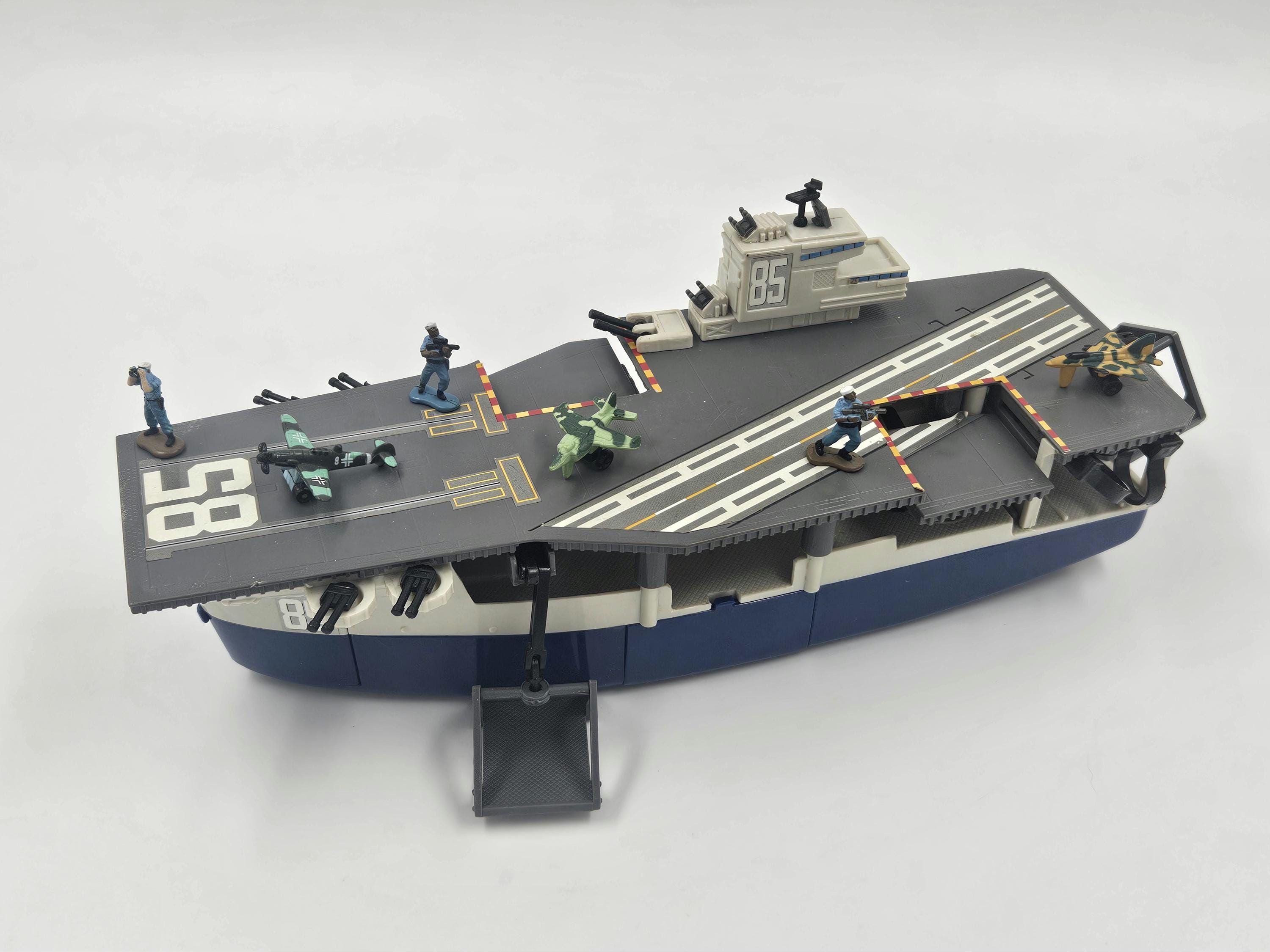 Micro Machines Aircraft Carrier Galoob Military Ship Boat 85 Sea