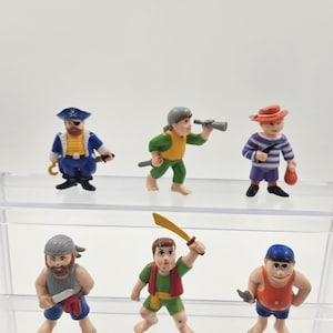 VINTAGE SOMA 1980s Pirate Mini Figures Lot of 7 Pirates Small