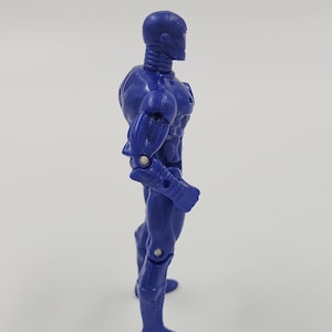 ToyBiz Iron man (STEALTH ARMOR) 5" Action Figure Series 2 Blue Marvel image 2