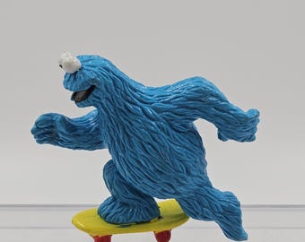 Vintage Muppets Sesame Street Cookie Monster on Skateboard 2.5" Figure Applause
