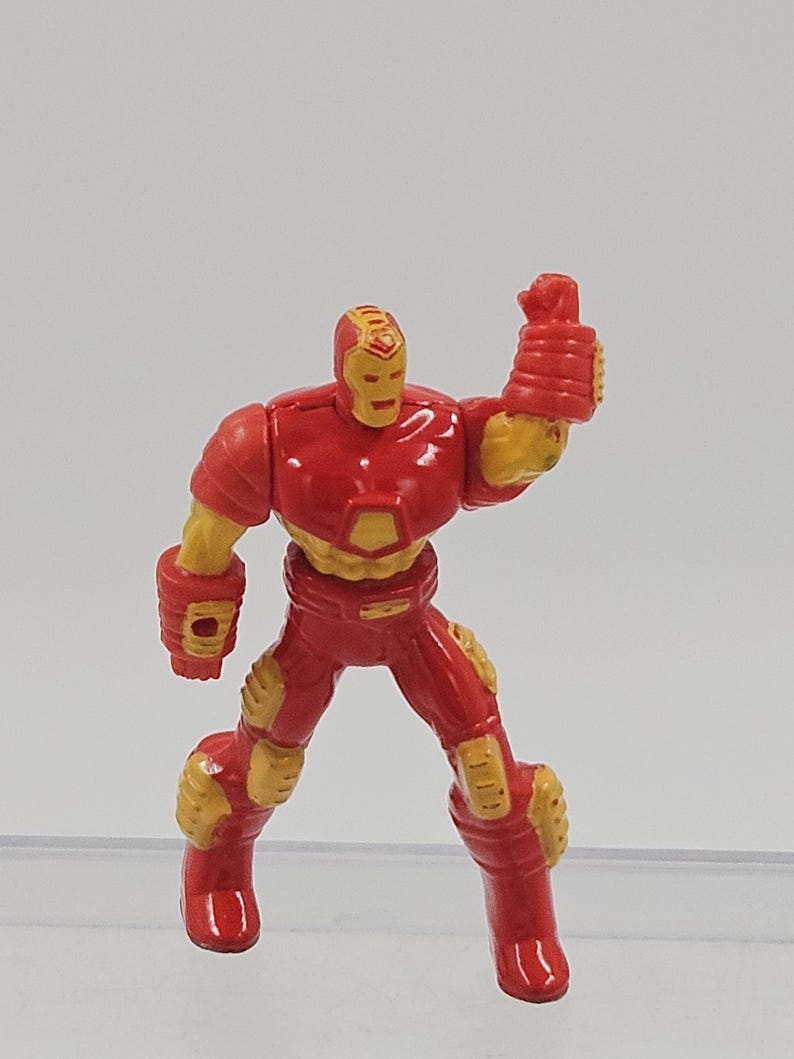 Toy Biz Marvel IRON MAN Die Cast Poseable Action Figure 2-1/2 Inches Ty10 image 1