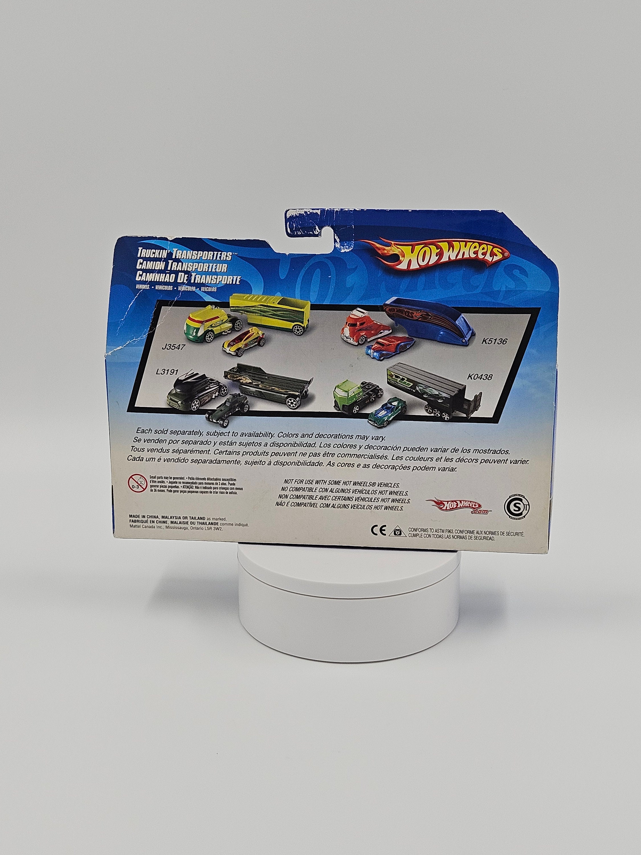 New Hot Wheels Truckin' Transporters Diecast Hauler Semi K5136 W 1