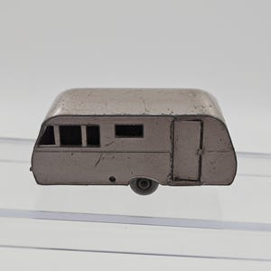 Vintage Matchbox Lesney #23 Blue Bird Dauphine Caravan Camping Trailer