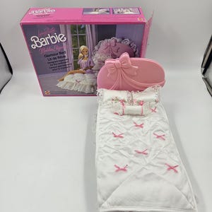 Barbie Living Pretty Glamour Bed Fairytale Bed Pink Bed Sweet Roses Bed Bedroom Bow 1987 Mattel 80s Vintage