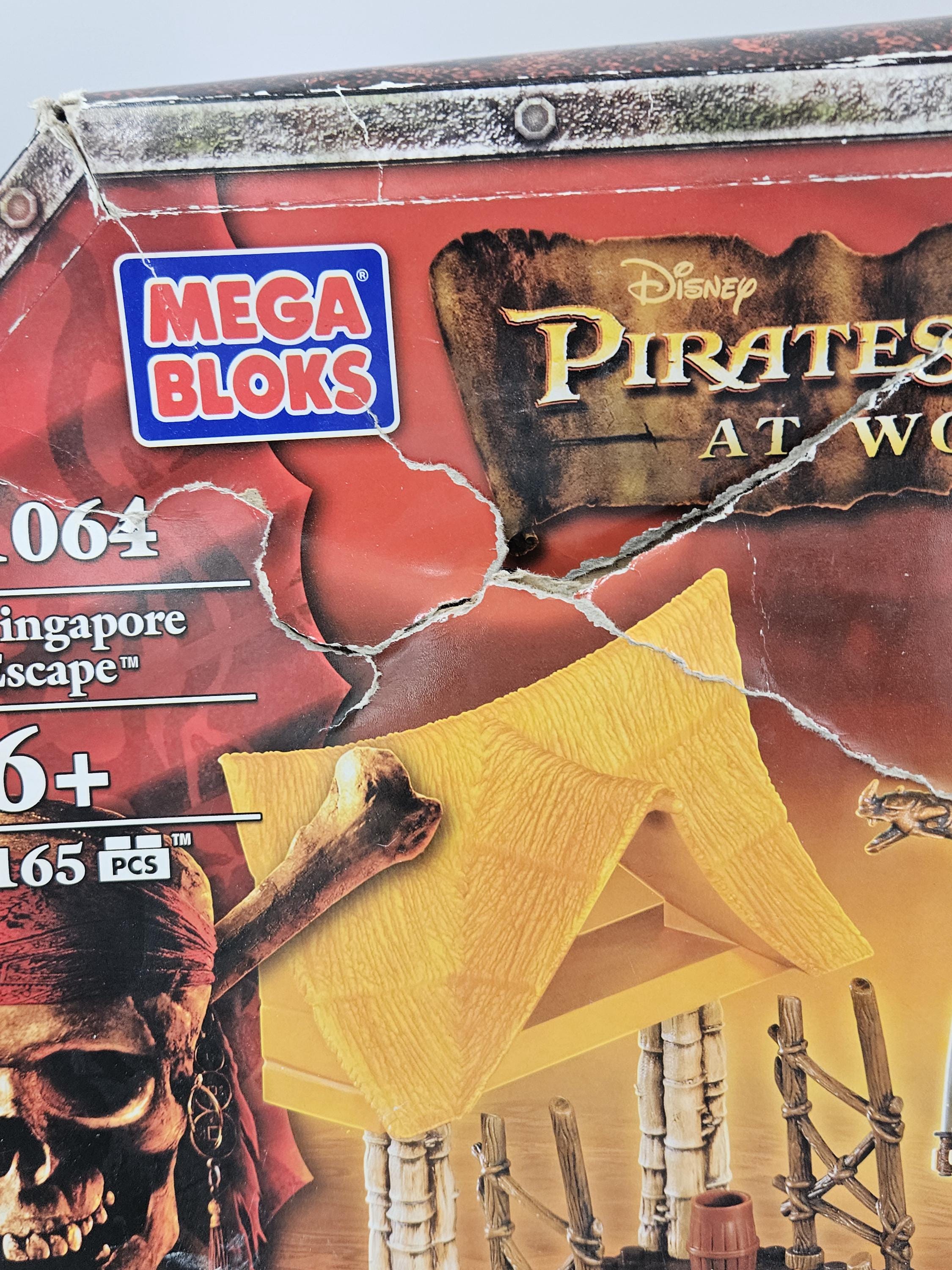 NEW Pirates of the Caribbean MEGA BLOKS #1064 Singapore
