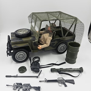 アメリカンプラスチックトイ GiJOE等用ジープ ビンテージ(1) アメリカンプラスチックトイ GiJOE等用ジープ ビンテージ(1