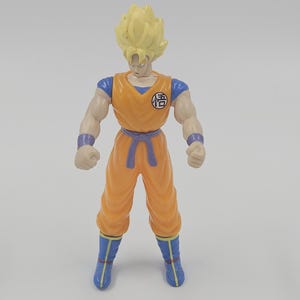Dragon Ball Z Super Battle Collection Super Saiyan Son Goku Vol.2 Vintage Figure