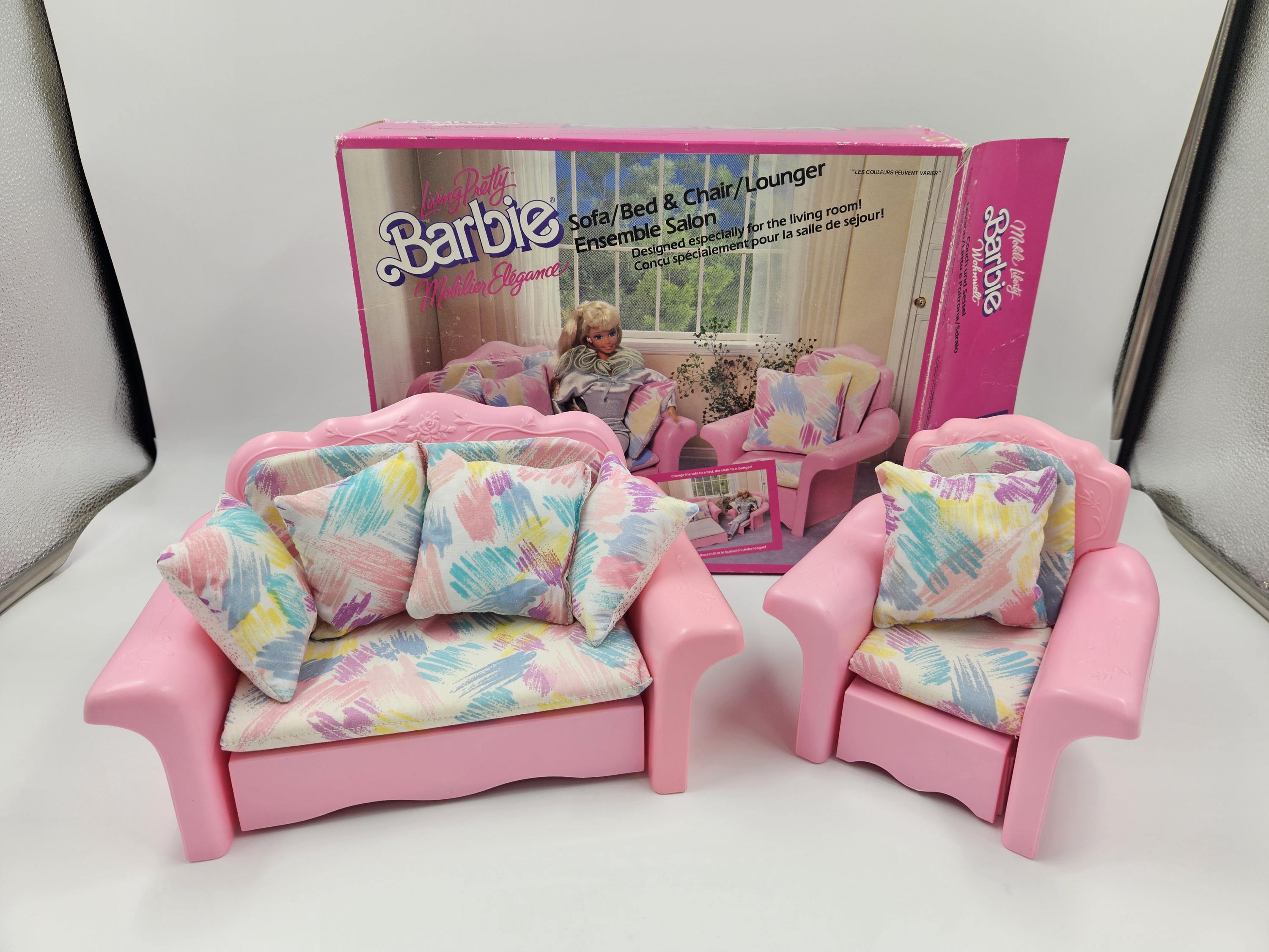 1984 Living Pretty Barbie Mobilier Elegance Sofa Bed Chair