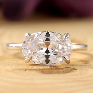 2.50 Carat Oval Lab Grown Diamond East-West Engagement Ring, 14K Gold Solitaire Ring, IGI Certified F Color VVS2 Clarity Oval Wedding Ring