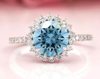Lab-Grown Vivid Blue Diamond Engagement Ring: 14K Gold Halo, Round Cut