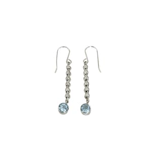 Vartan Studio - Pendientes de gancho con piedras preciosas y topacio azul hechos a mano en plata de ley