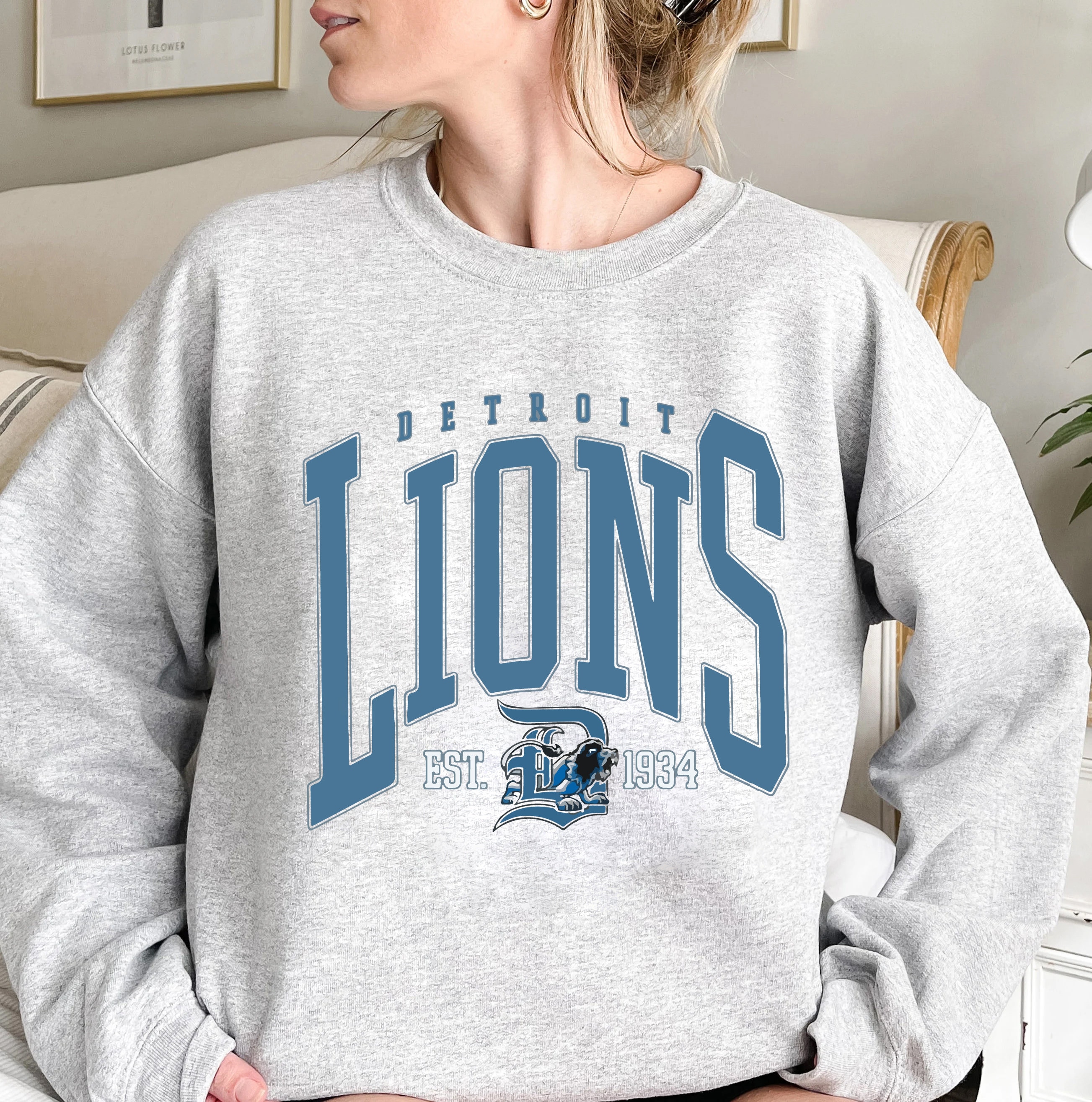 Genuine Merchandise Detroit Tigers Tshirt Blue Orange Baseball MLB Wom –  Sorting with Samantha LLC