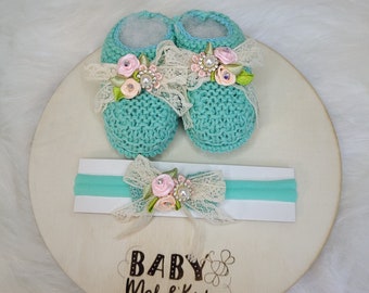 Baby Strickschuhe mit Stirnband