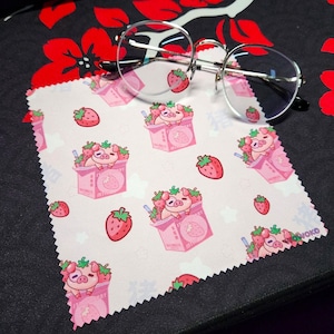 WoWoKo  - Zodiac Drinks - Strawberry Milk Pig Micro Fiber Cloth