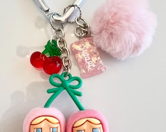 キーホルダー・アクリルキーホルダー CRYBABY Love You Cherry Much キーホルダー・アクリルキーホルダー CRYBABY Love You Cherry