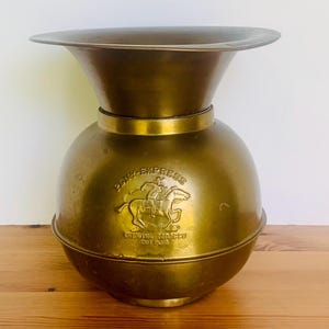 Pony Express Design Brass Spittoon Large Size Heavy Base Bar/Mancave Decor Office Decor Western Bar Saloon Decor Home Decor Cool Planter