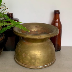 Brass Spittoon Med Size Flat Bottom Bar Tobacco Decor Office Decor Flower Pot Western Theme Saloon Decor