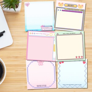Puede incluir: Conjunto de cinco p&aacute;ginas de planificador digital imprimibles con dise&ntilde;os pixelados. Las p&aacute;ginas presentan un coraz&oacute;n rosa, una nube azul y blanca, un lazo rosa, una fresa y un oso. Las p&aacute;ginas incluyen el texto "Life is better in pixels", "Build a pixel-perfect day", "Notes", "Pixelated positivity", "Small pixels, big impact", "Brighten your day, one pixel at a time", and "Build your happiness, pixel by pixel".