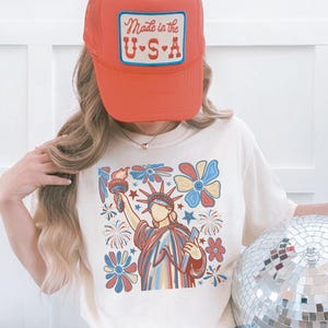 Retro Lady Liberty 4th of July T-Shirt - Patriotic Graphic Tee - USA Independence Day Shirt - America Shirt -  Vintage Summer Tee