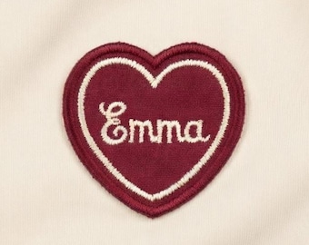 Personalizowana haftowana naszywka z sercem, spersonalizowana odznaka dla dzieci (do naprasowania)
