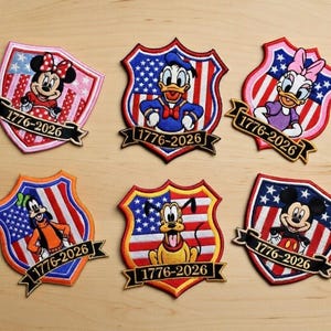 Disney  Patriotic Cartoon Patch Set 1776-2026 USA Flag Embroidered Patch Mickey Minnie Donald Pluto Iron On Sew On Applique