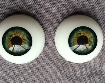 Half round reborn doll acrylic eyes - green  - 18, 20, 22mm - Quick Dispatch!