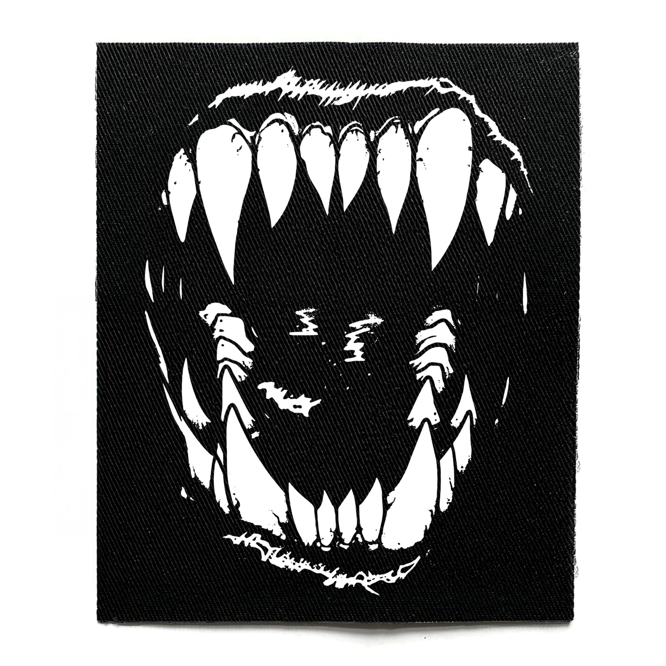 Patch Thermocollant Brodé Tête De Mort Vampire - DIY Personnalisation Vêtements, Sacs - Neuf Fabriqué En Thaïlande