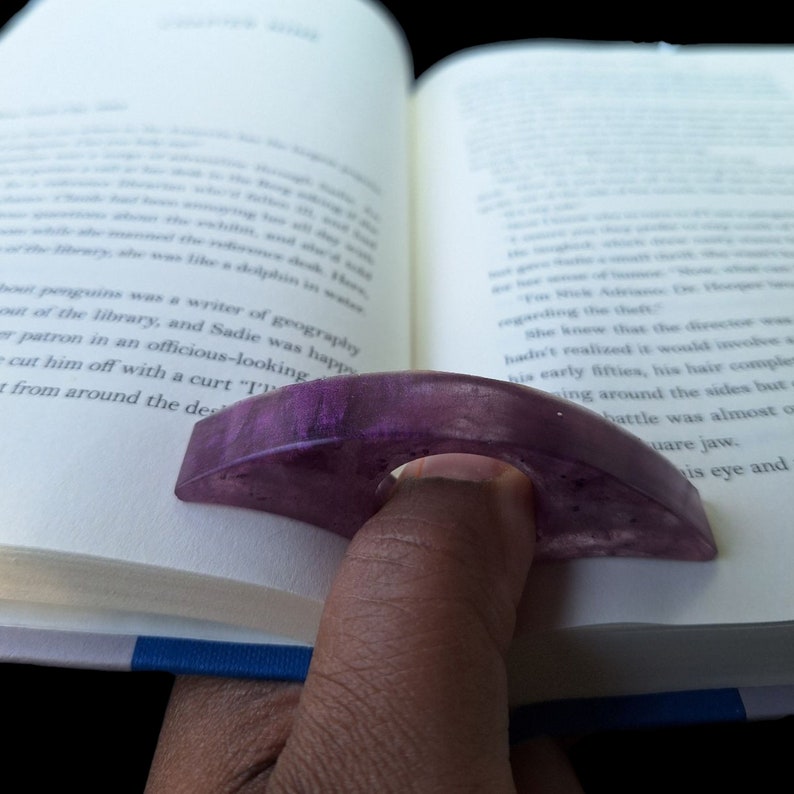Book Thumb Rest - Rounded | Bookmark | Thumb Cradle | Page Holder ...