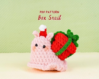 Schema all'uncinetto per lumaca a scatola, schema amigurumi per lumaca natalizia, tutorial all'uncinetto per decorazioni natalizie, schema amigurumi per lumaca, schema PDF