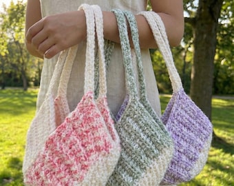 Häkelanleitung für eine Puzzle-Tasche (PDF) – Pinterest-inspirierte, mädchenhafte Tragetasche in Rosa und Creme – Schritt-für-Schritt-Fotoanleitung für Anfänger