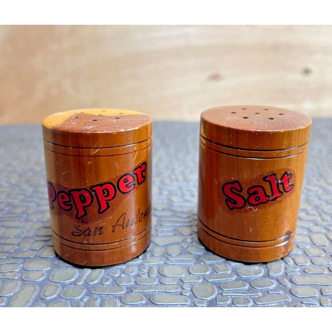Vintage Cedar Gavels San Antonio Salt and Pepper Shakers Etsy
