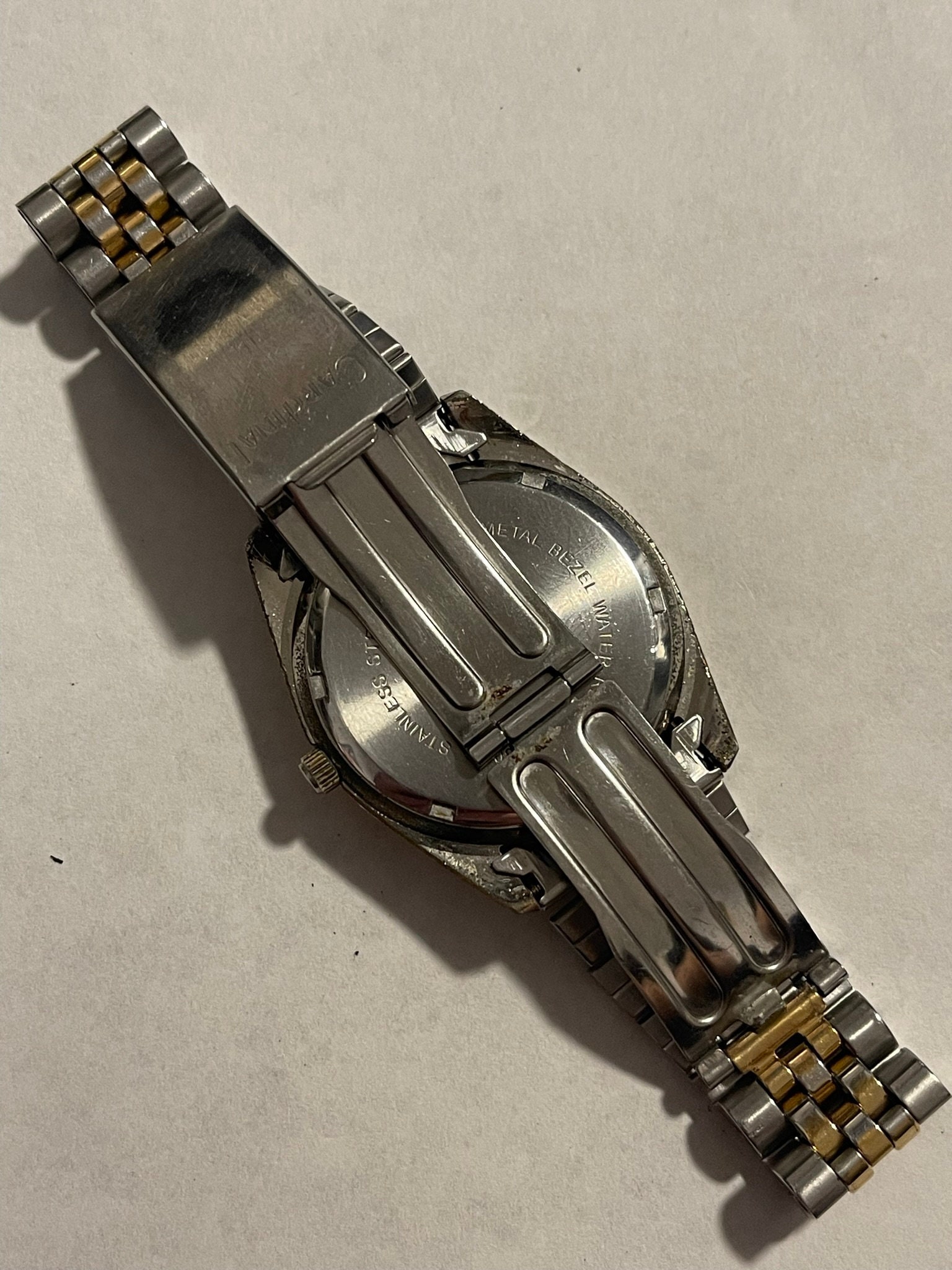 Cardinal Mens Gold Tone President Calendar Quartz Watch 2713