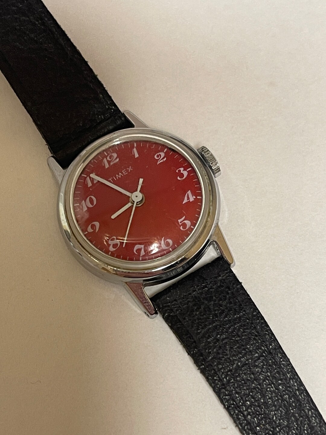 Montre Vintage Timex Pour Femme Des Années 70 - Mécanique à Remontage Manuel, Excellent état - Boîtier 27mm Doré