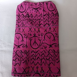 Reborde de 3&quot; x 12&quot; de largo Funda para bolsa larga rosa azteca. Traje de urostomía. Extremo abierto, respaldo elástico con respaldo de doble forro.