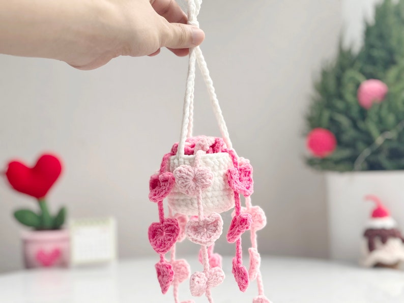 Pothos Car Hanging Pattern, Plant Car Hanging Crochet Pattern, Valentine Crochet Pattern, Car Hanging Crochet Pattern image 3