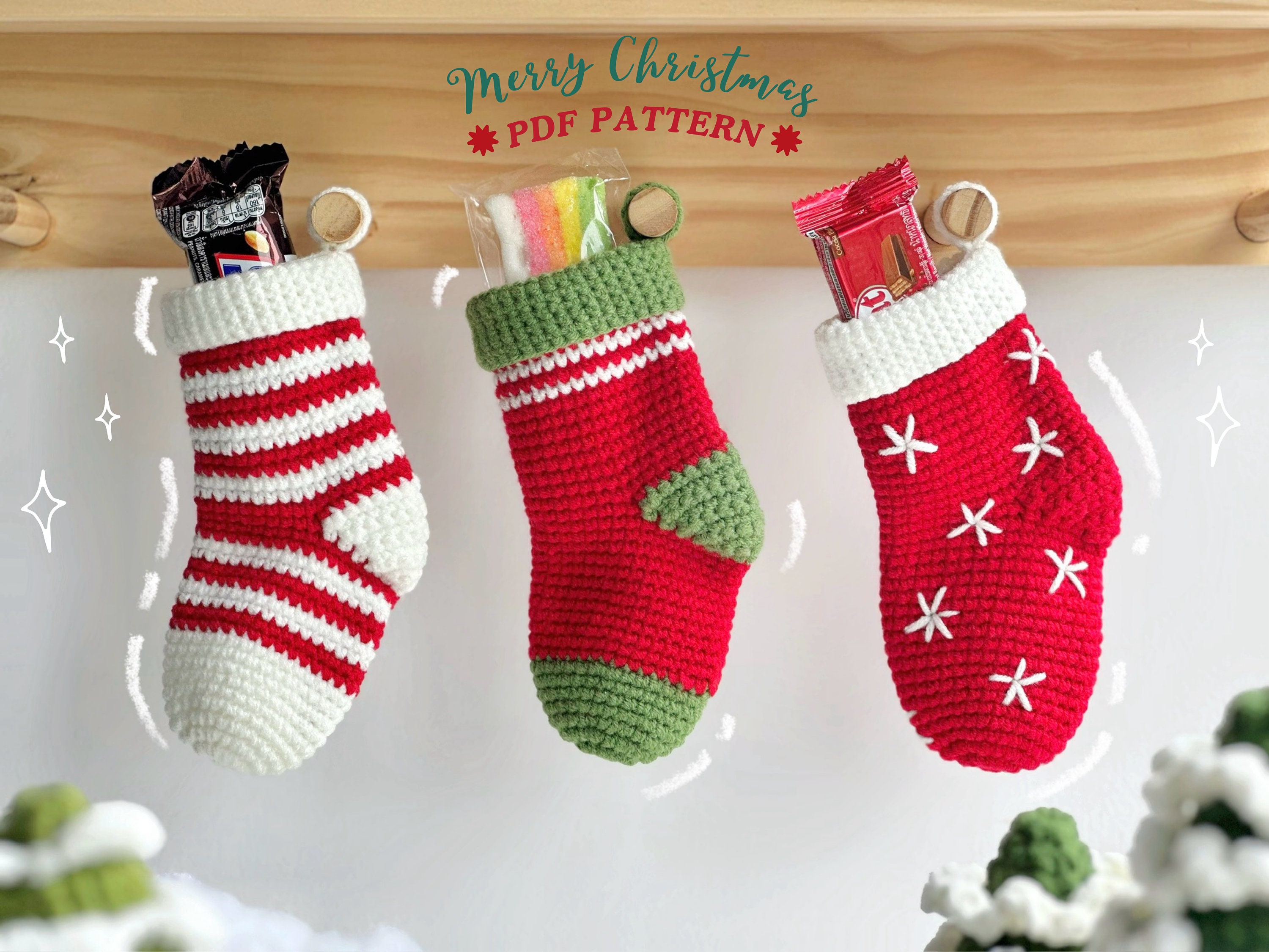 30 Christmas Stocking Crochet Patterns for Handmade Holiday Keepsakes 4 3-in-1 Christmas Stocking Crochet Pattern