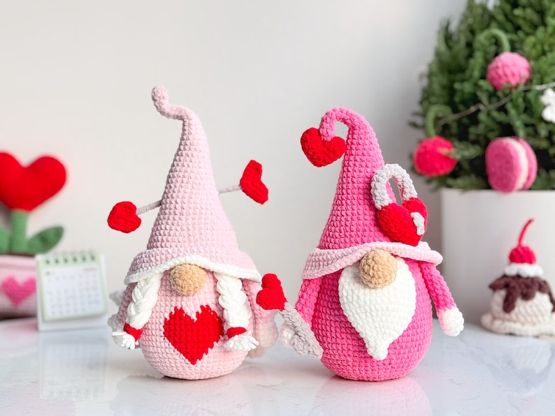 Love Couple Gnome Crochet Pattern, Valentine Crochet Pattern, Heart Crochet Pattern, Love Crochet Pattern image 5