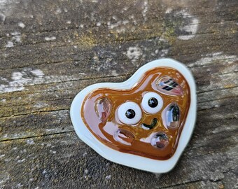 Fused glass cookie magnet w/face