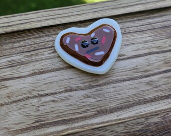 Fused glass cookie magnet w/face