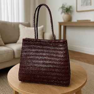 Handmade Cowhide Woven Tote Bag: Genuine Leather Basket Weave