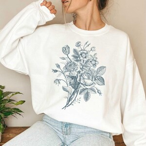 Flower Sweatshirt, Gift For Her, Flower Tee Aesthetic, Floral Graphic Sweatshirt, Floral Shirt, Flower T-shirt, Wild Flower Sweatshirt