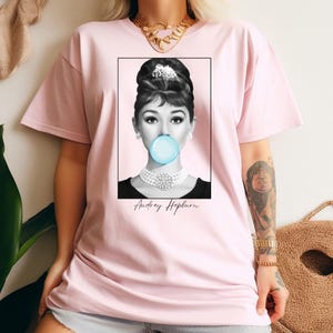 Breakfast at Tiffany's Audrey Hepburn Bubble Gum Pop Art Tshirt, Movie Fan Gift