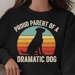 Padre orgulloso de un perro dramático PNG: Humor retro de mascotas Amante de los perros Cita de perros png Lindo cachorro Humor Vida de perros (Descarga digital).