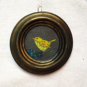 Small watercolor painting, bird in a handmade vintage style frame, bird painting in a small round antique frame, 9 cm