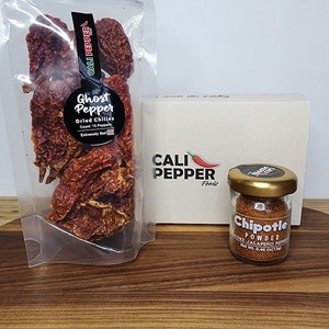 Ghost Pepper dried chilies & Chipotle Powder