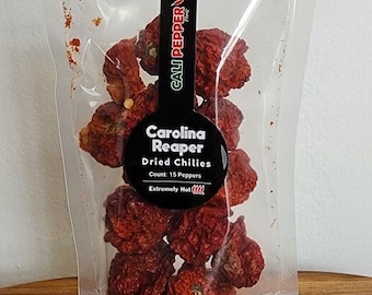 Carolina Reaper Dried Chilies - World's Hottest Chili Peppers, extremely hot, all Natural, count 15 peppers. 1.641.183 SHU average