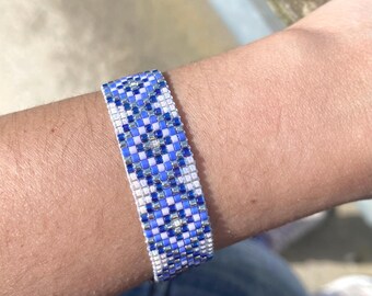 Hand-woven Miyuki Delica bracelet | Gift for women