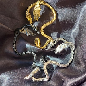 Gothic Dragon Ear Cuffs: Unique Fantasy Jewelry for Men & Women - Enchanting Earrings Gift