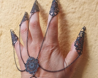 Spectacular Gothic Claw Rings & Finger Armor – Black Metal Accessory for Halloween, Cosplay, LARP